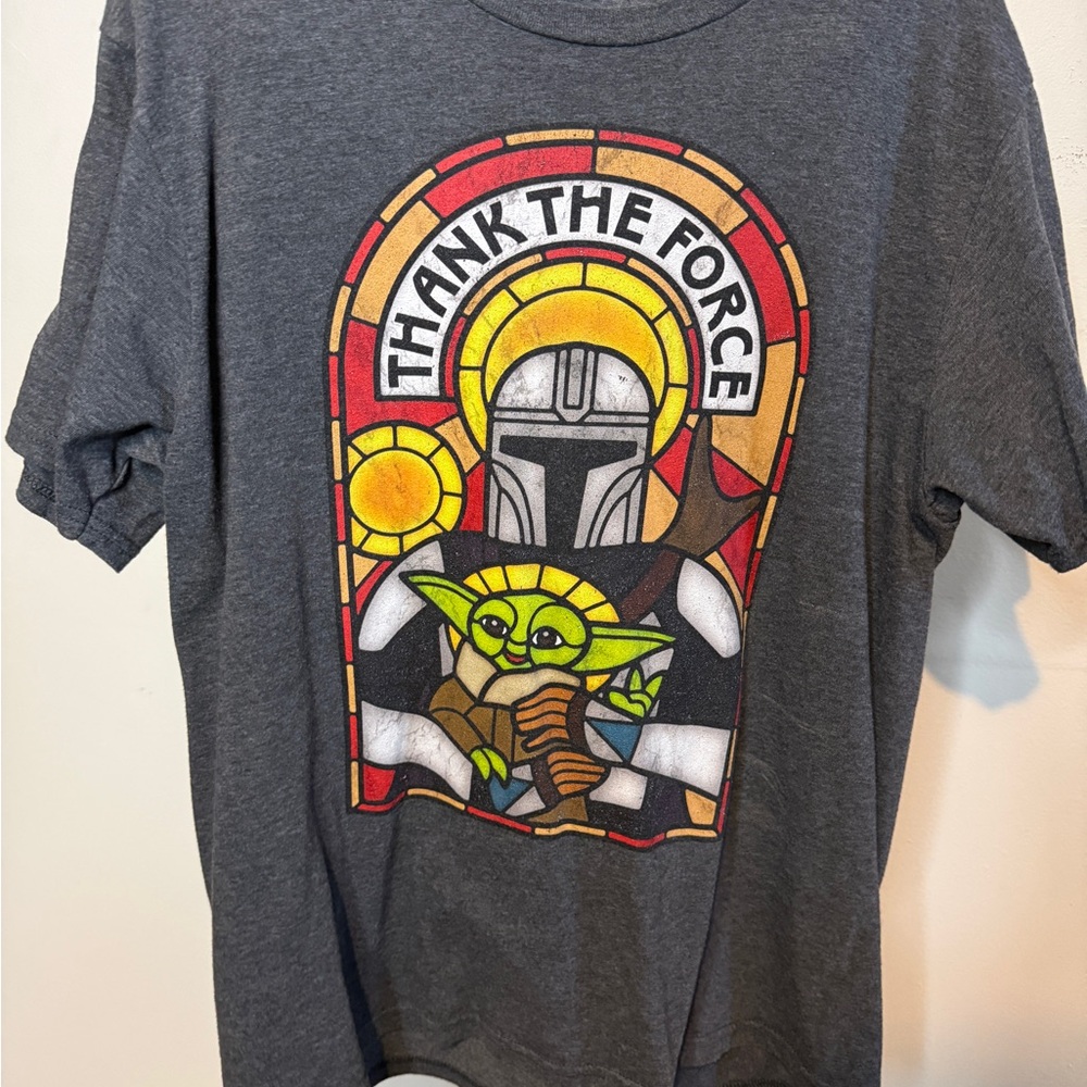 Gray Graphic T-Shirt with Star Wars Design